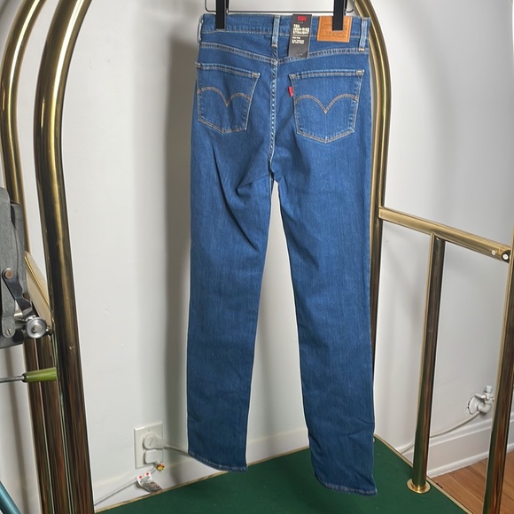 Levi’s | 724 High-rise Straight Leg Jeans 27x32 - Picture 7 of 12